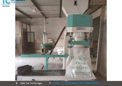Tôi nên làm gì nếu cân đóng bao điện tử không tự động nạp băng?